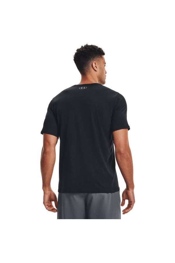 Under Armour 1326799 black_4