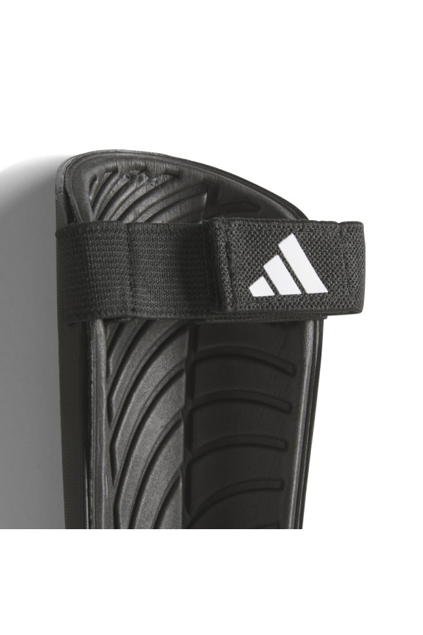 Adidas IP3998 black_3