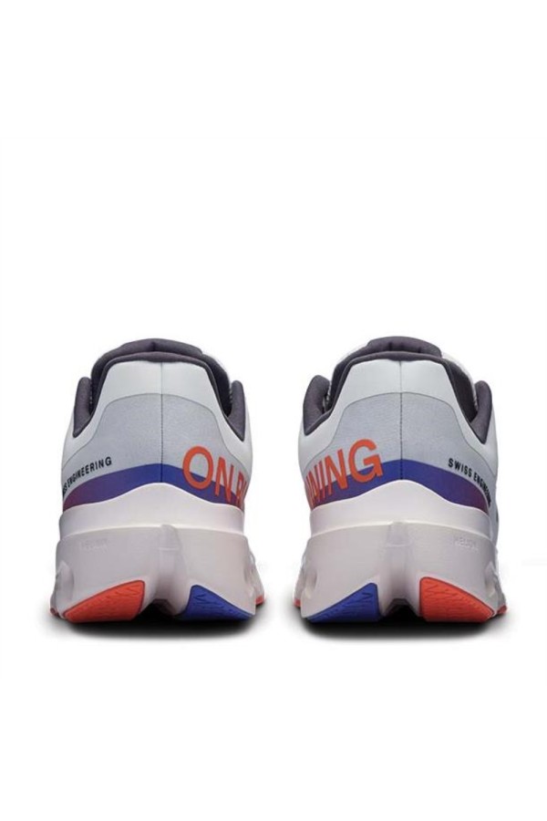 On 0020256 white_5