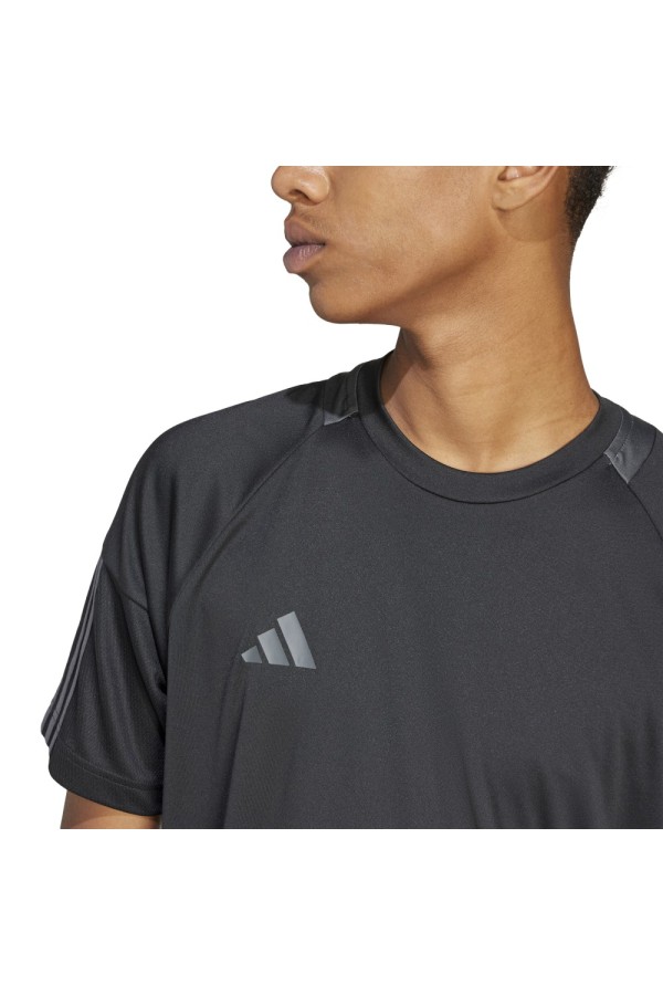 Adidas IR7827 black_5