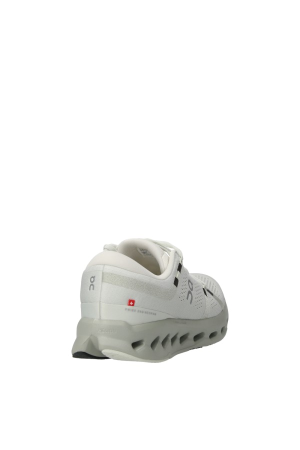 On 0124749 ivory iceb_4