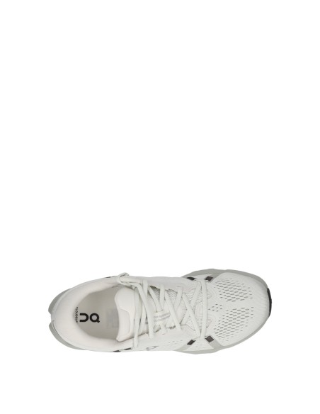 On 0124749 ivory iceb_4