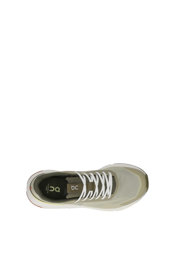 On 0152526 chalk ivor_4